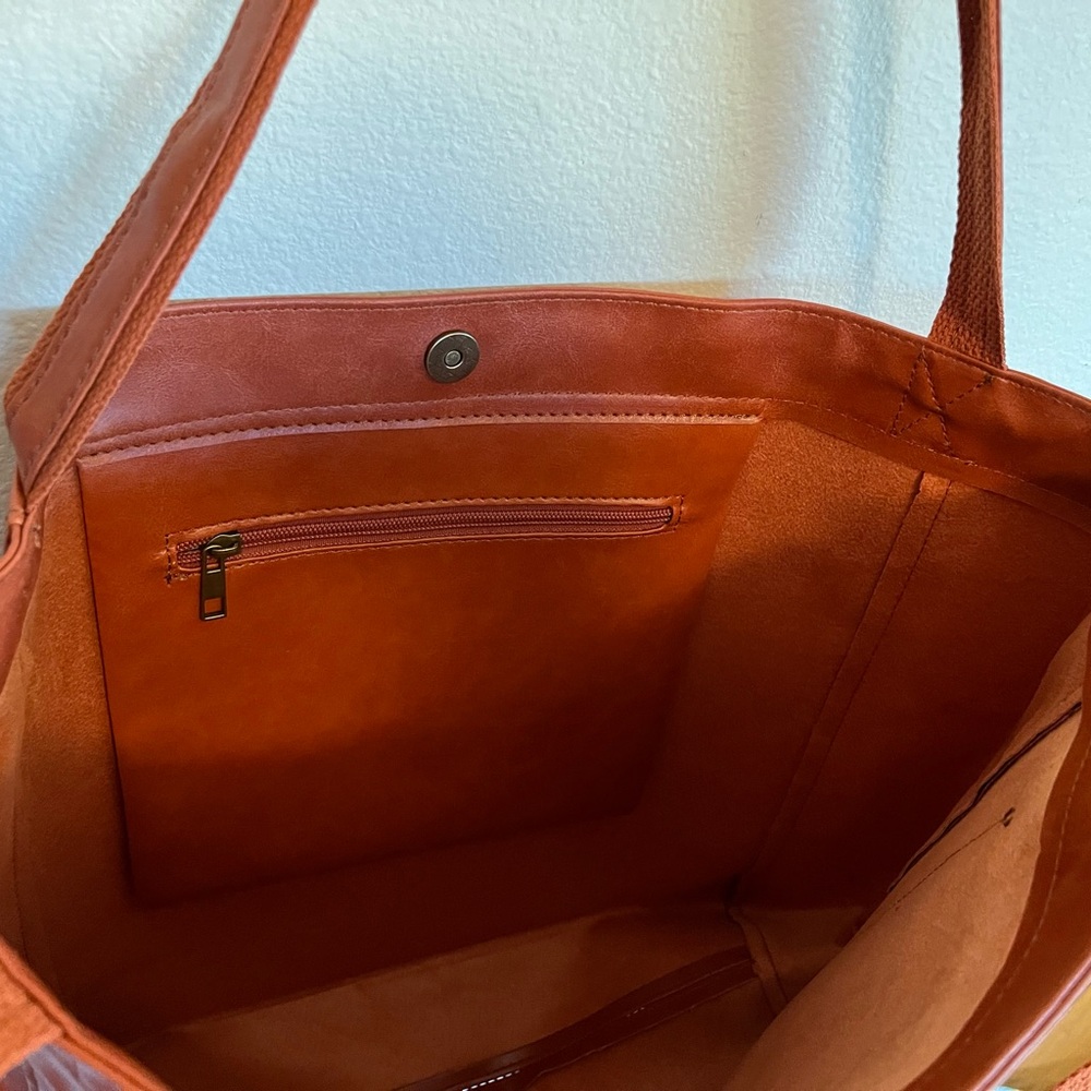 Leather satchel - Picture 2 of 2